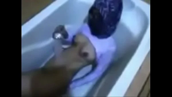 พาเด็กเอนเตอร์เทนมาบ้าน ลงอ่างขย่มควยจ้างมา3000งานดีโครตคุ้มเลยอะ