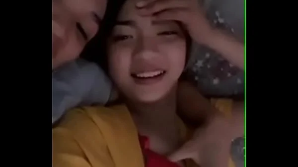 ไอ่ลูกเลว ชวนแม่ไปนาแล้วหลอกข่มขืนคาผ้าถุง เย็ดกันกลางแจ้งแบบนี้เลยสุดจริงๆ